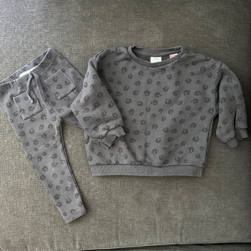 Zara Gray Leopard-Print Kids Matching Set - Picture 2 of 2